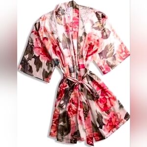 Lilac + London Floral Silky Lace Robe Women’s Medium Pink Red Green Ivory Silk